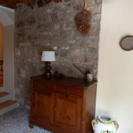 Holiday home Rustico La Colonna - Sul Garda *